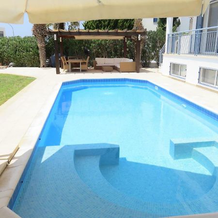 Villa Victoria Пафос Экстерьер фото
